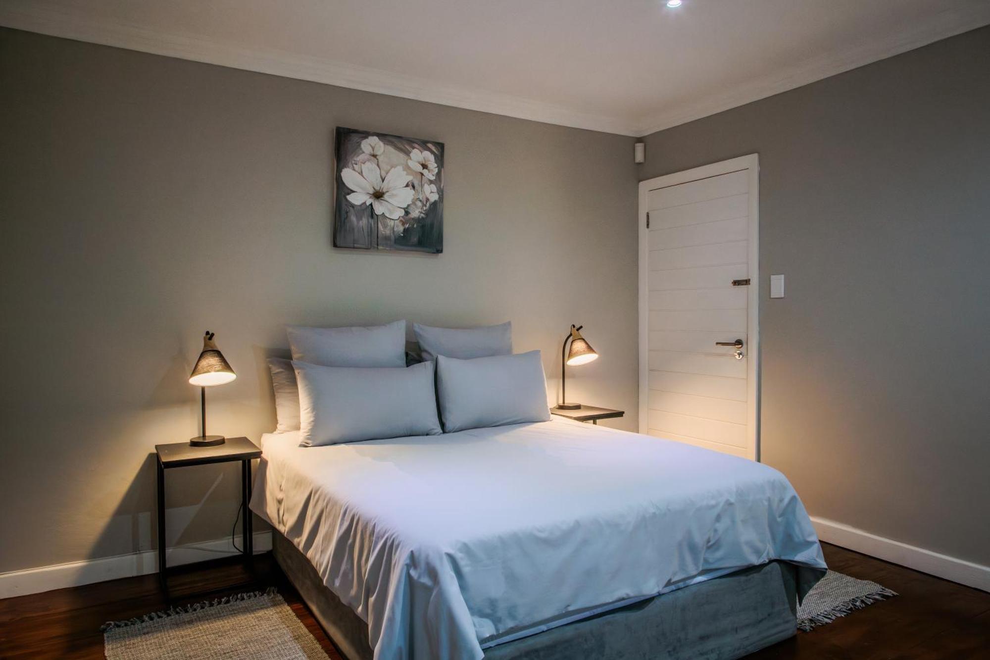 Marilyn'S Rooms Свелендам Номер фото